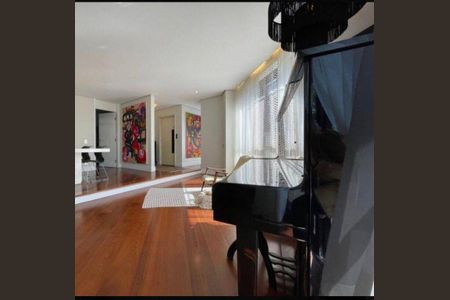 Apartamento à venda com 3 quartos, 200m² em Jardim Fonte do Morumbi, São Paulo