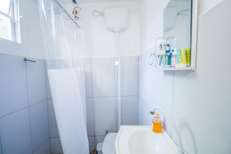 Casa à venda com 70m², 3 quartos e 2 vagasBanheiro da Suíte