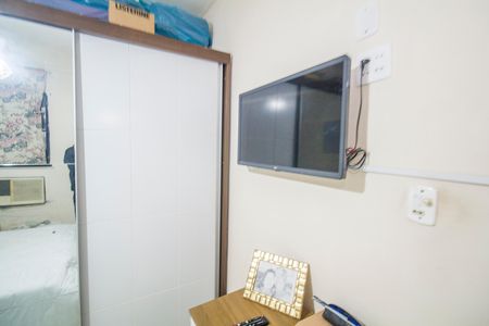 Casa à venda com 70m², 3 quartos e 2 vagasQuarto 2
