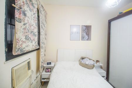 Casa à venda com 70m², 3 quartos e 2 vagasQuarto 2