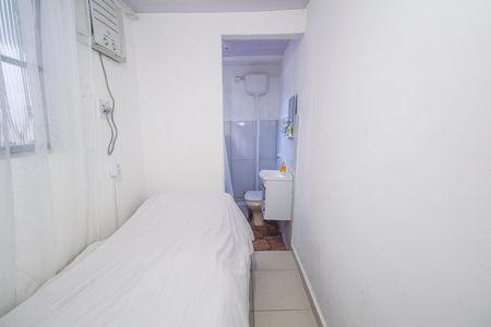 Casa à venda com 70m², 3 quartos e 2 vagasSuíte