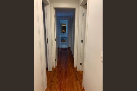 Apartamento para alugar com 154m², 4 quartos e 3 vagas