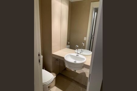 Apartamento para alugar com 154m², 4 quartos e 3 vagas