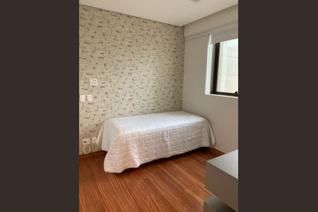Apartamento para alugar com 154m², 4 quartos e 3 vagas
