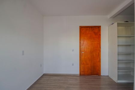 Casa para alugar com 137m², 3 quartos e 1 vaga Casa para alugar com 137m², 3 quartos e 1 vagaSuite