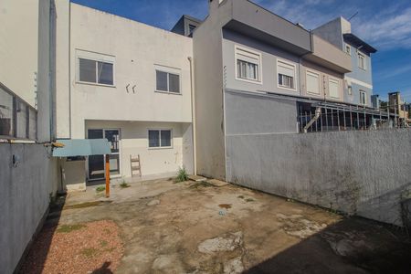 Casa para alugar com 137m², 3 quartos e 1 vaga Casa para alugar com 137m², 3 quartos e 1 vagaQuintal / churrasqueira