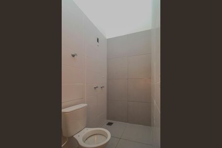 Casa para alugar com 137m², 3 quartos e 1 vaga Casa para alugar com 137m², 3 quartos e 1 vagaBanheiro 2