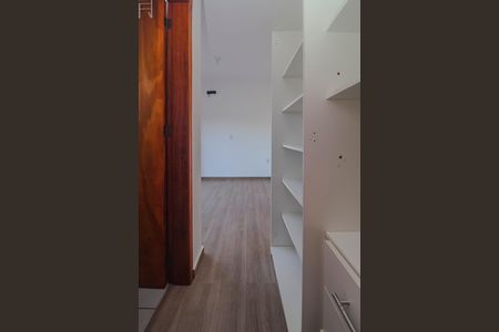 Casa para alugar com 137m², 3 quartos e 1 vaga Casa para alugar com 137m², 3 quartos e 1 vagaCloset