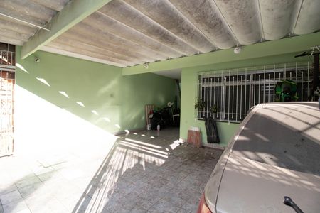 Casa à venda com 100m², 3 quartos e 4 vagas Casa à venda com 100m², 3 quartos e 4 vagasGaragem