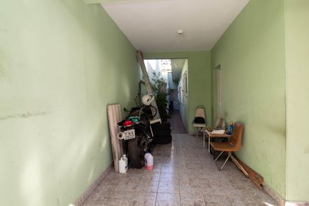 Casa à venda com 100m², 3 quartos e 4 vagas Casa à venda com 100m², 3 quartos e 4 vagasGaragem