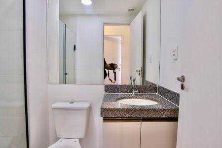 Apartamento para alugar com 43m², 2 quartos e sem vagaBanheiro