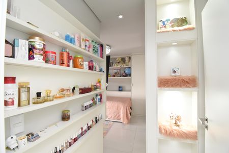 Casa de condomínio à venda com 270m², 3 quartos e 2 vagasQuarto 3