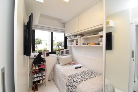 Casa de condomínio à venda com 270m², 3 quartos e 2 vagasQuarto de Serviço