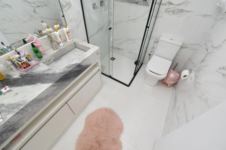 Casa de condomínio à venda com 270m², 3 quartos e 2 vagasBanheiro 3