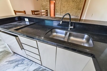 Casa para alugar com 150m², 3 quartos e 1 vagaCozinha