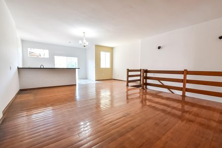 Casa para alugar com 150m², 3 quartos e 1 vagaSala