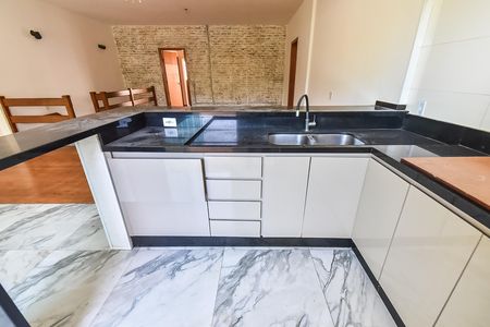 Casa para alugar com 150m², 3 quartos e 1 vagaCozinha