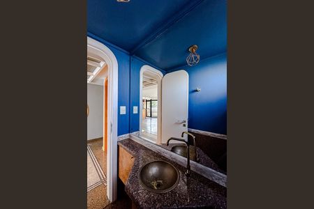 Apartamento à venda com 430m², 3 quartos e 4 vagas Apartamento à venda com 430m², 3 quartos e 4 vagasLavabo