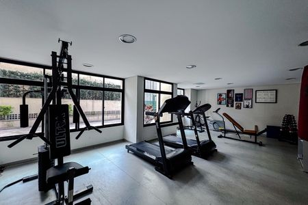 Apartamento à venda com 430m², 3 quartos e 4 vagas Apartamento à venda com 430m², 3 quartos e 4 vagasÁrea comum - Academia