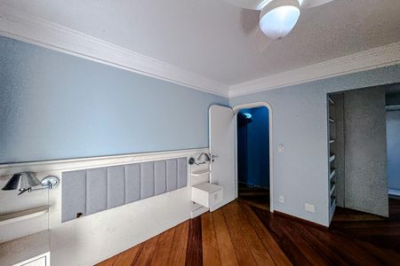 Apartamento à venda com 430m², 3 quartos e 4 vagas Apartamento à venda com 430m², 3 quartos e 4 vagasQuarto 1 - Suíte