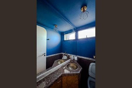 Apartamento à venda com 430m², 3 quartos e 4 vagas Apartamento à venda com 430m², 3 quartos e 4 vagasLavabo