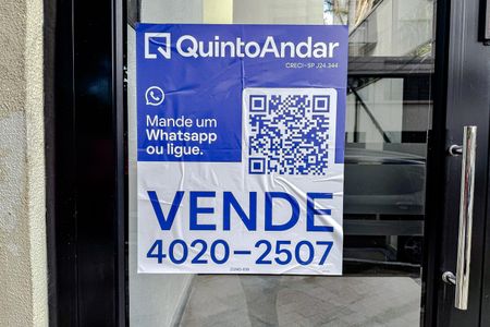 Apartamento à venda com 430m², 3 quartos e 4 vagas Apartamento à venda com 430m², 3 quartos e 4 vagasPlaquinha