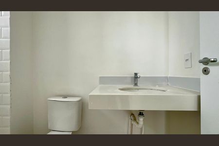 Studio à venda com 24m², 1 quarto e sem vaga Studio à venda com 24m², 1 quarto e sem vagaBanheiro da Suíte