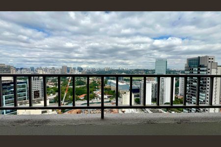 Varanda de kitnet/studio à venda com 1 quarto, 24m² em Pinheiros, São Paulo