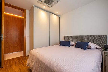 Apartamento à venda com 369m², 3 quartos e 5 vagas Apartamento à venda com 369m², 3 quartos e 5 vagasSuíte 3