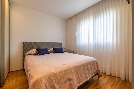 Apartamento à venda com 369m², 3 quartos e 5 vagas Apartamento à venda com 369m², 3 quartos e 5 vagasSuíte 3