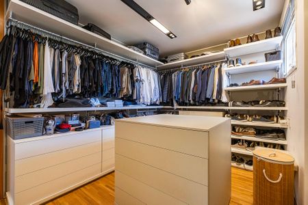 Apartamento à venda com 369m², 3 quartos e 5 vagas Apartamento à venda com 369m², 3 quartos e 5 vagasSuíte 1