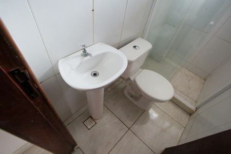 Apartamento para alugar com 50m², 2 quartos e sem vagaBanheiro