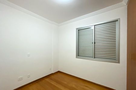 Apartamento para alugar com 249m², 3 quartos e 2 vagas Apartamento para alugar com 249m², 3 quartos e 2 vagasQuarto 3