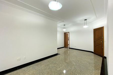 Apartamento para alugar com 249m², 3 quartos e 2 vagas Apartamento para alugar com 249m², 3 quartos e 2 vagasSala