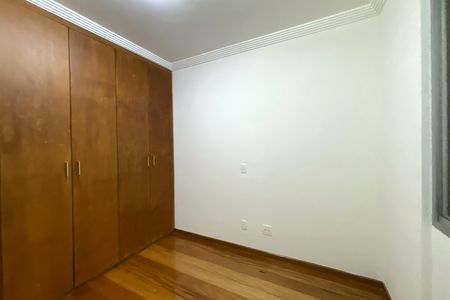 Apartamento para alugar com 249m², 3 quartos e 2 vagas Apartamento para alugar com 249m², 3 quartos e 2 vagasQuarto 2