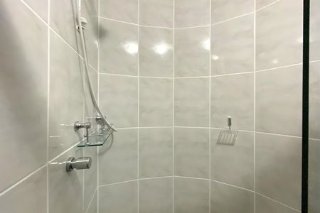 Apartamento para alugar com 249m², 3 quartos e 2 vagas Apartamento para alugar com 249m², 3 quartos e 2 vagasBanheiro da Suíte 1