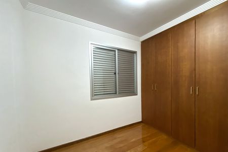 Apartamento para alugar com 249m², 3 quartos e 2 vagas Apartamento para alugar com 249m², 3 quartos e 2 vagasQuarto 3