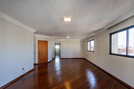 Apartamento para alugar com 168m², 4 quartos e 3 vagas Apartamento para alugar com 168m², 4 quartos e 3 vagasSala