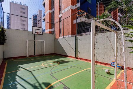 Apartamento para alugar com 168m², 4 quartos e 3 vagas Apartamento para alugar com 168m², 4 quartos e 3 vagasÁrea comum - Quadra
