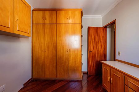 Apartamento para alugar com 168m², 4 quartos e 3 vagas Apartamento para alugar com 168m², 4 quartos e 3 vagasQuarto 02