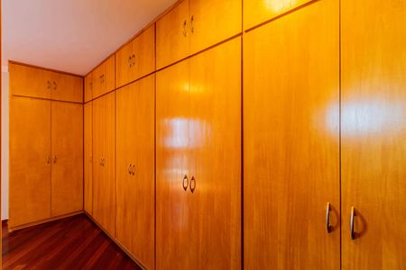 Apartamento para alugar com 168m², 4 quartos e 3 vagas Apartamento para alugar com 168m², 4 quartos e 3 vagasSuite 01