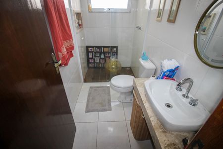 Casa de condomínio para alugar com 230m², 3 quartos e 4 vagas
