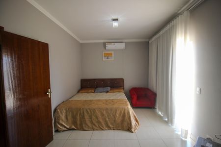 Casa de Condomínio para alugar com 3 quartos, 230m² em Loteamento Dinora Rosa, Sorocaba