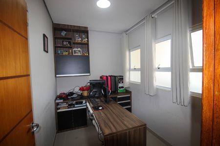 Casa de condomínio para alugar com 230m², 3 quartos e 4 vagas