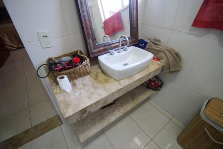Casa de condomínio para alugar com 230m², 3 quartos e 4 vagas
