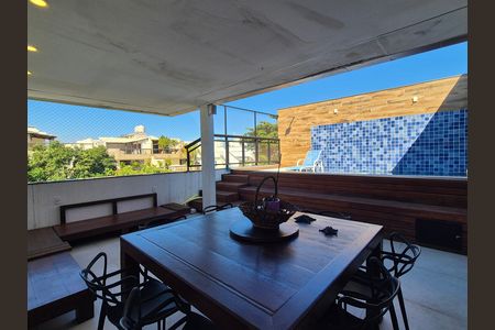 Apartamento à venda com 300m², 3 quartos e 1 vaga