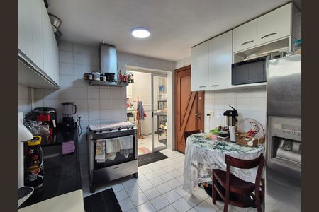 Apartamento à venda com 300m², 3 quartos e 1 vaga