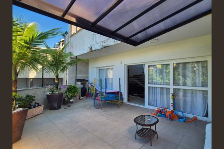 Apartamento à venda com 300m², 3 quartos e 1 vaga