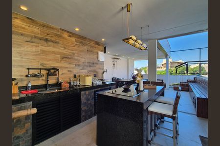 Apartamento à venda com 300m², 3 quartos e 1 vaga