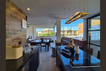 Apartamento à venda com 300m², 3 quartos e 1 vaga